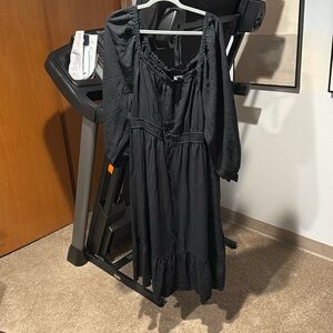 Black maxi dress Ava and Viv